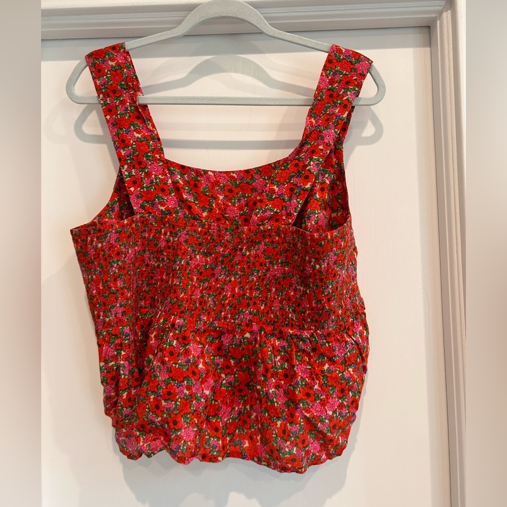 Natural Life Floral Red Sleeveless Top - Picture 6 of 7